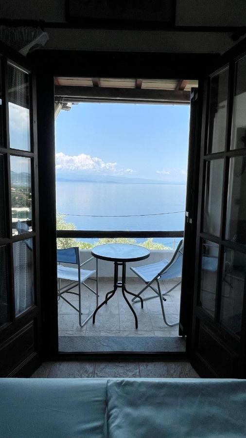 Iris Sea View Villa Afissos Zewnętrze zdjęcie